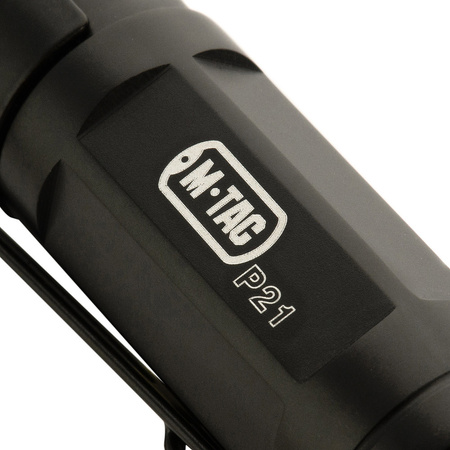 Latarka P21  - Black