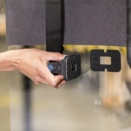 FoxFury Latarka Taker R40 / Oświetlenie tarczy balistycznej