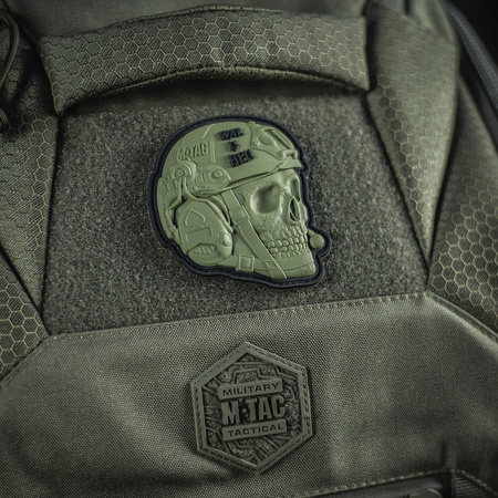 Naszywka War is Hell 3D PVC  - Olive