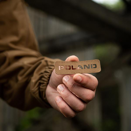 Naszywka Poland (przechodzi na wylot) 25x80 Laser Cut  - Coyote