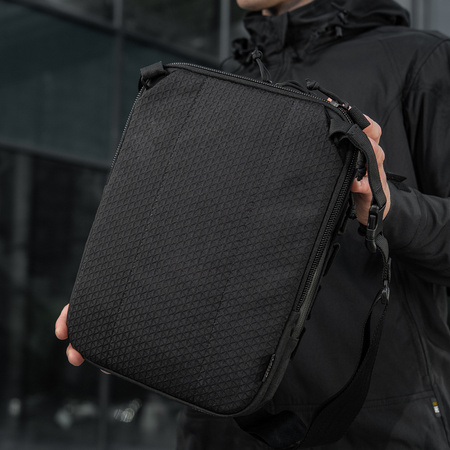 M-Tac Torba Kieszeń pionowa Laser Cut Hex  - Black