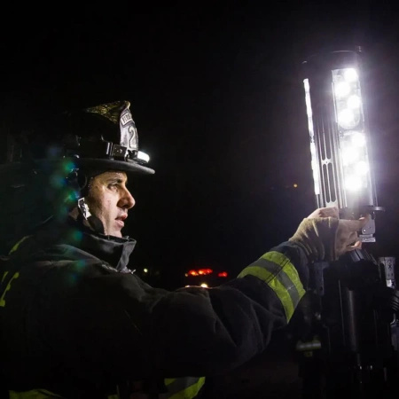 FoxFury Najaśnica Nomad® Transformer® Scene Light