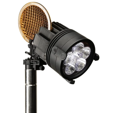 FoxFury Soczewka rozpraszająca do najaśnicy NOMAD® PRIME i P56 - AMBER
