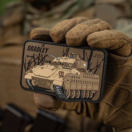 Naszywka Bradley (PVC)  - Color
