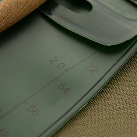 M-Tac bukłak na wodę 2 L - Olive