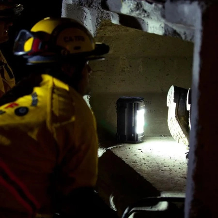 FoxFury Najaśnica Nomad® NOW Scene Light: Multi Activation